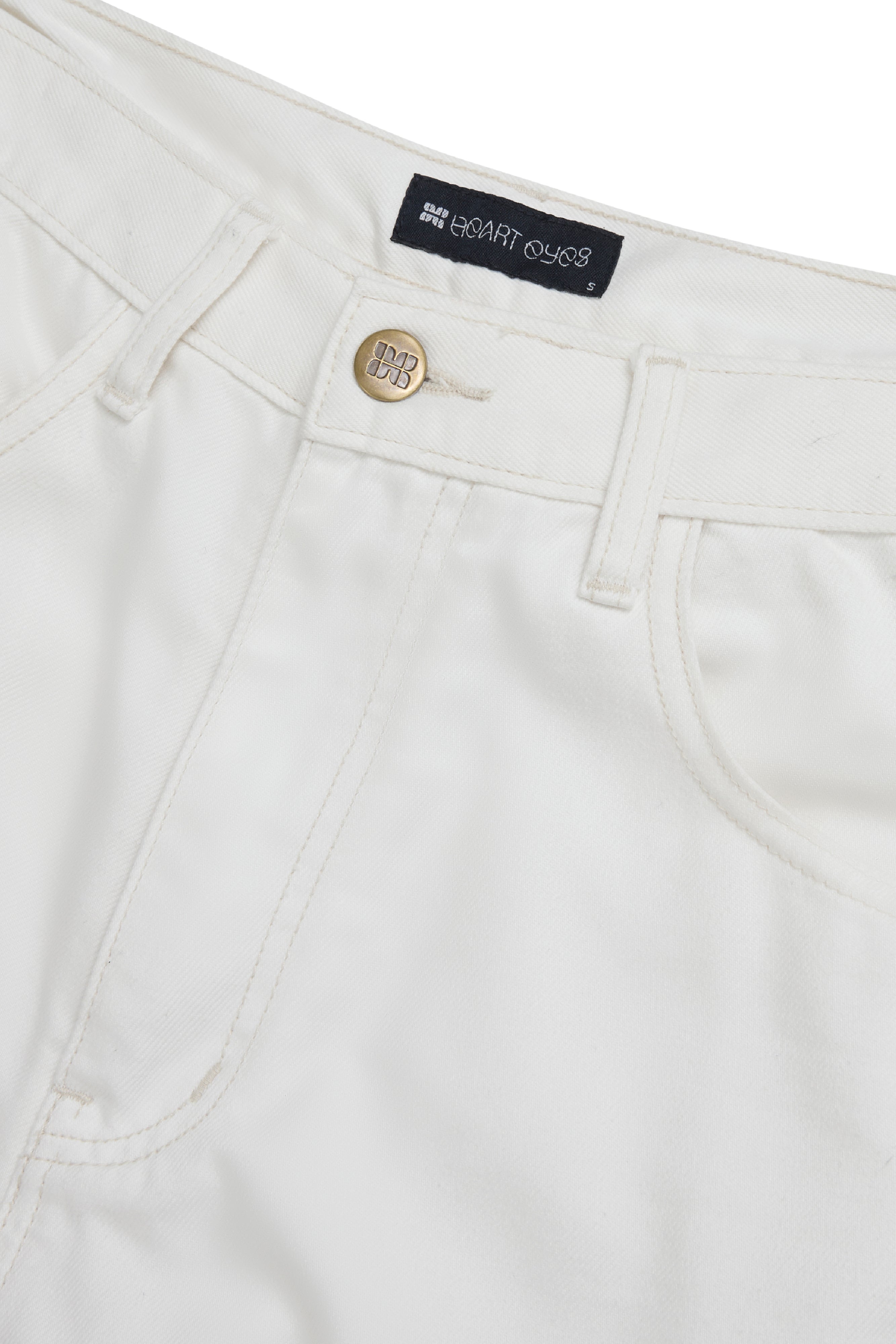 LOW-WAIST BUCKLE JEANS - OFF WHITE